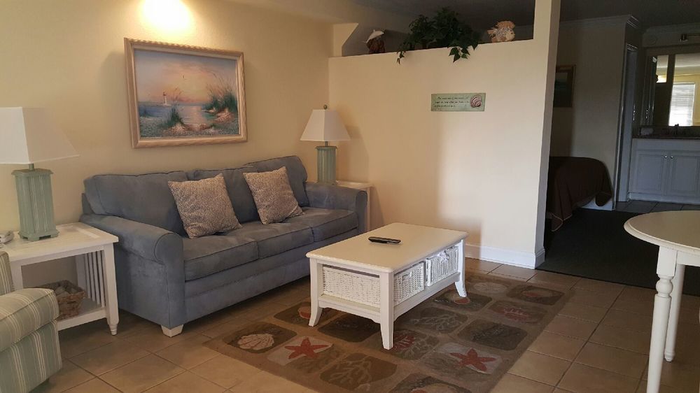אמרלד אייל Islander Hotel & Resort מראה חיצוני תמונה