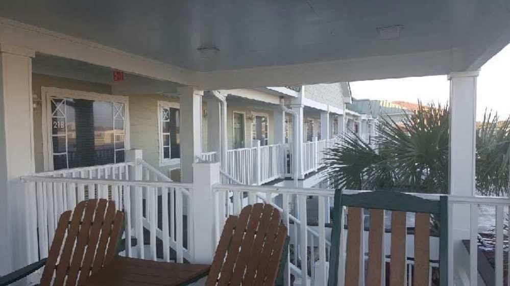 אמרלד אייל Islander Hotel & Resort מראה חיצוני תמונה